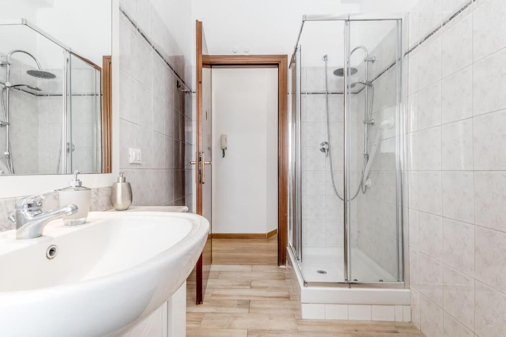 Tiburtina White House Apartment Rome Exterior photo